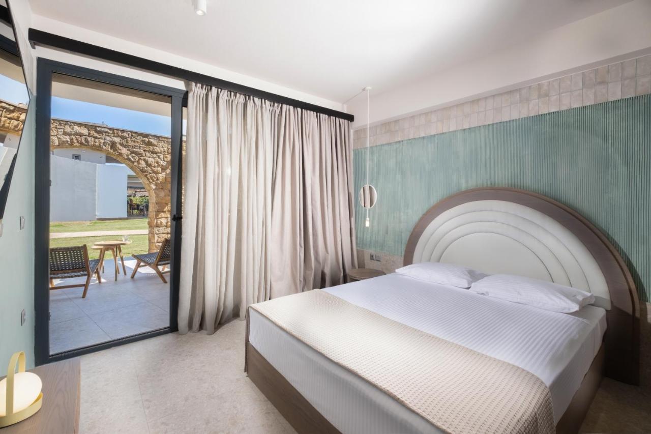 Callisti Suites Sarti Exteriér fotografie
